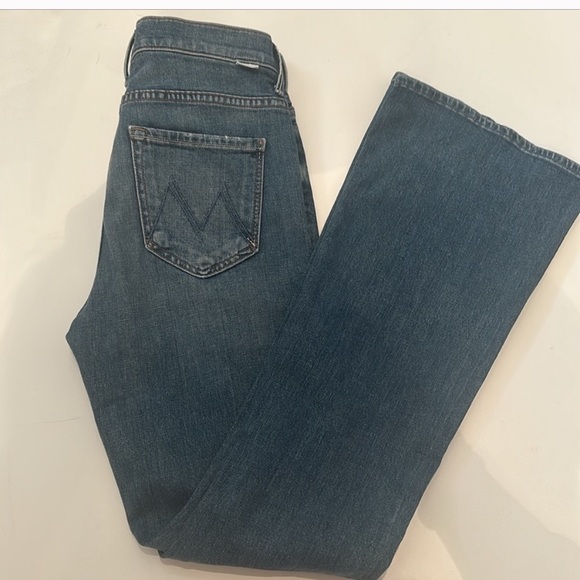 MOTHER The Weekender Jeans in Love Bombs - Picture 10 of 10